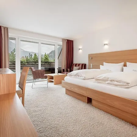 Hotel Alpen-comfort-hotel 4*