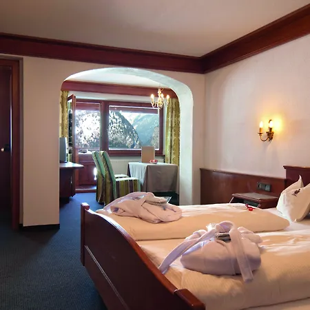 Alpen-comfort-hotel Hotel Nauders