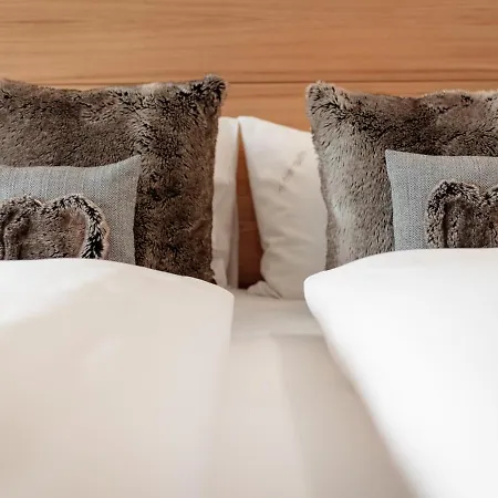 מלון Alpen-comfort-hotel 4*