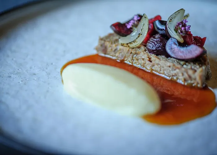 酒店 阿尔卑斯-舒适-中央酒店 瑙德斯