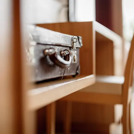 Alpen-comfort-hotel ホテル