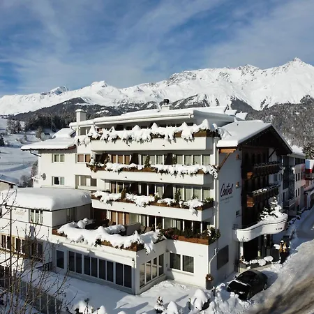 Alpen-comfort-hotel ホテル 4*