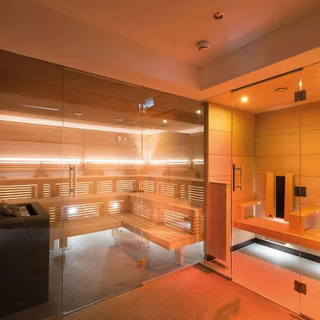 ホテル Alpen-comfort-hotel 4*